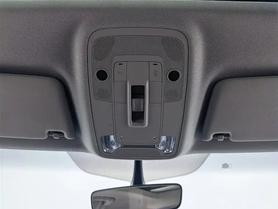 Audi Q2L Audi Q2L