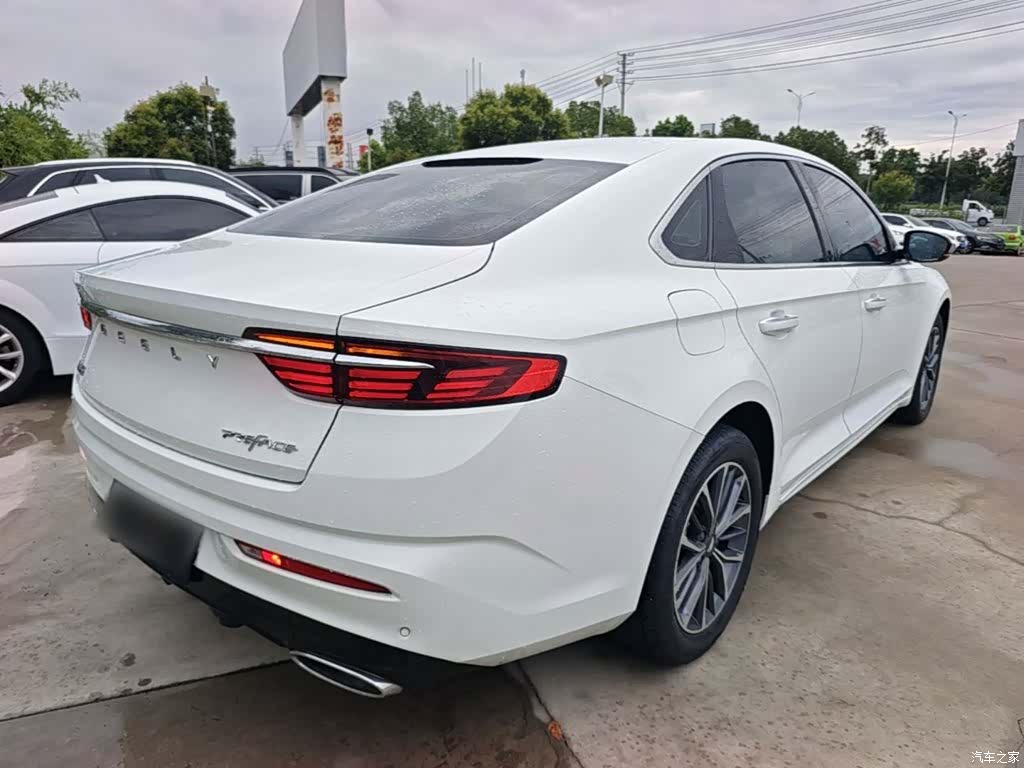 Geely Preface, 2022 7