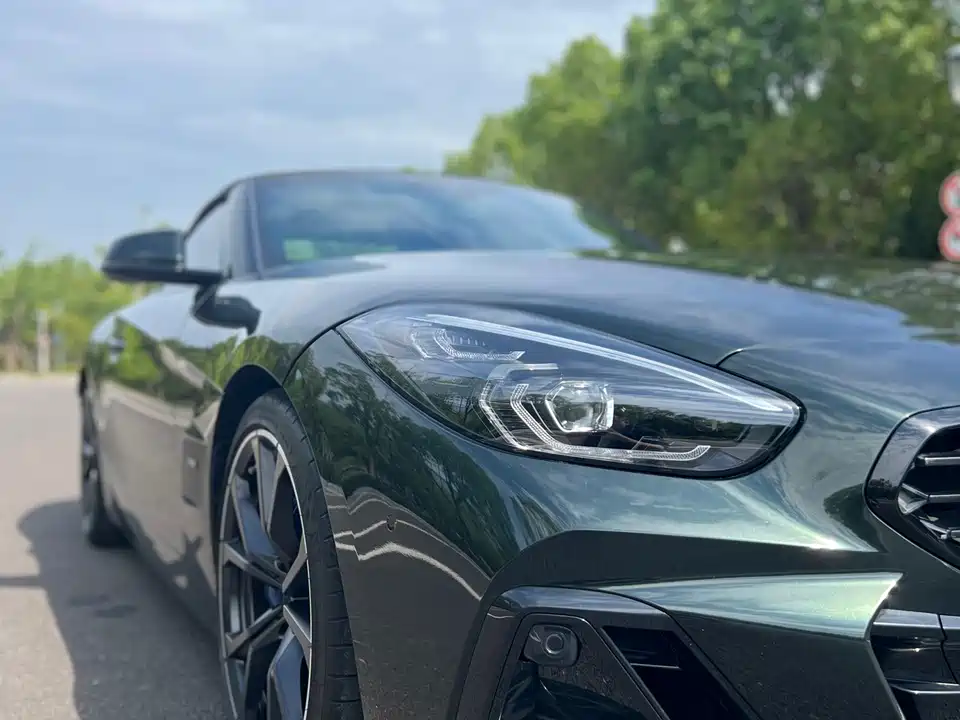 BMW Z4 BMW Z4