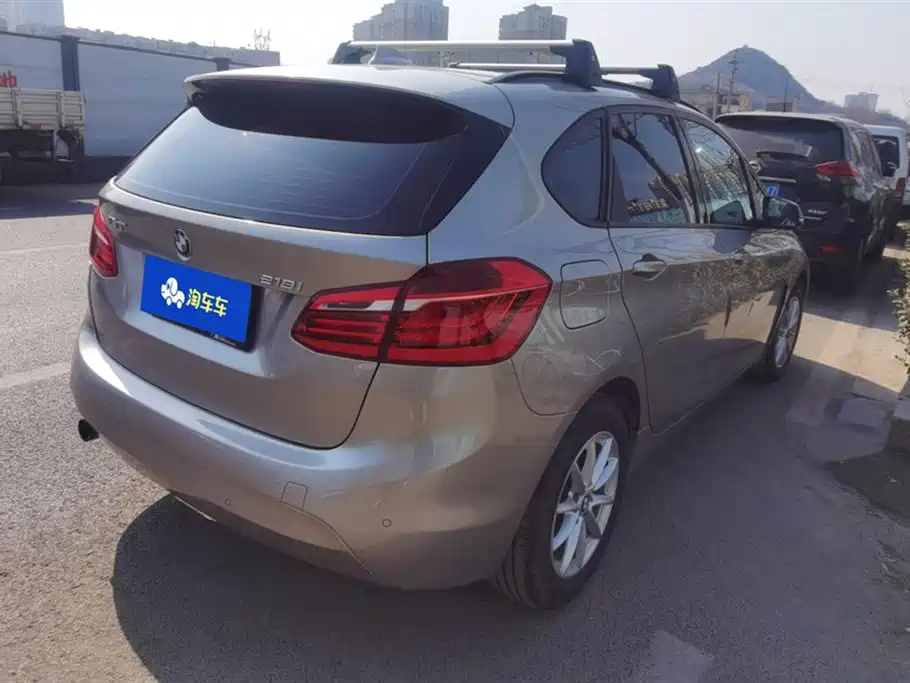 BMW 2 series station wagon