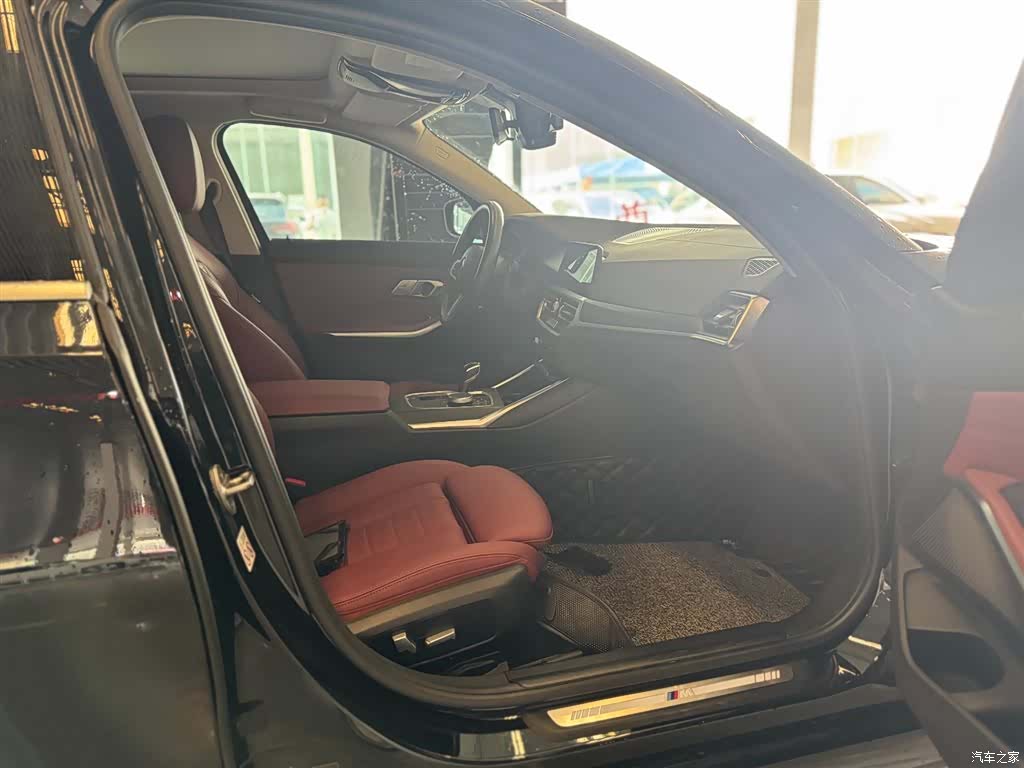 BMW 3 Series, 2021 12