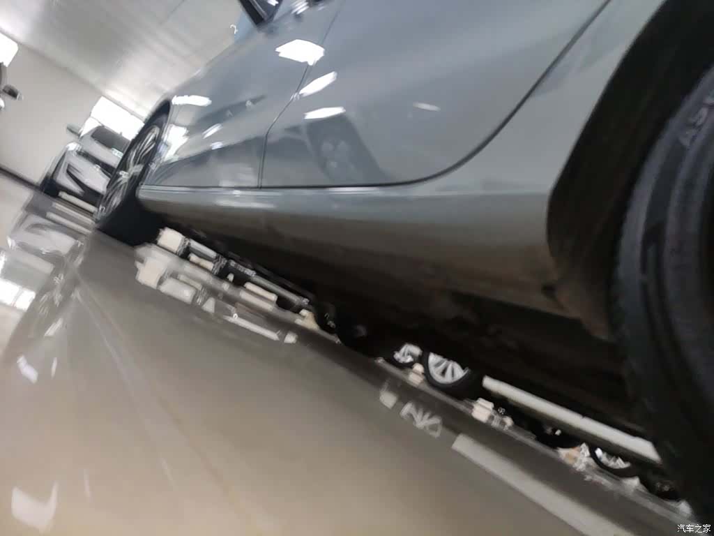 Geely Emgrand, 2023 22
