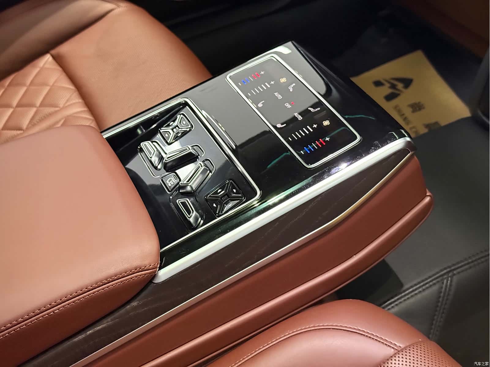 Audi A8L, 2021 11