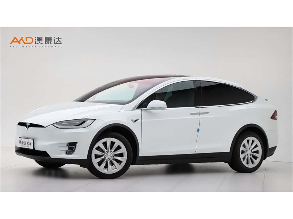 Tesla Model X, 2017 1