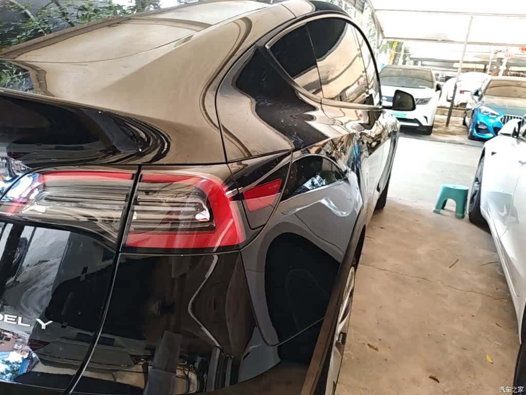 Tesla Model Y, 2022 8
