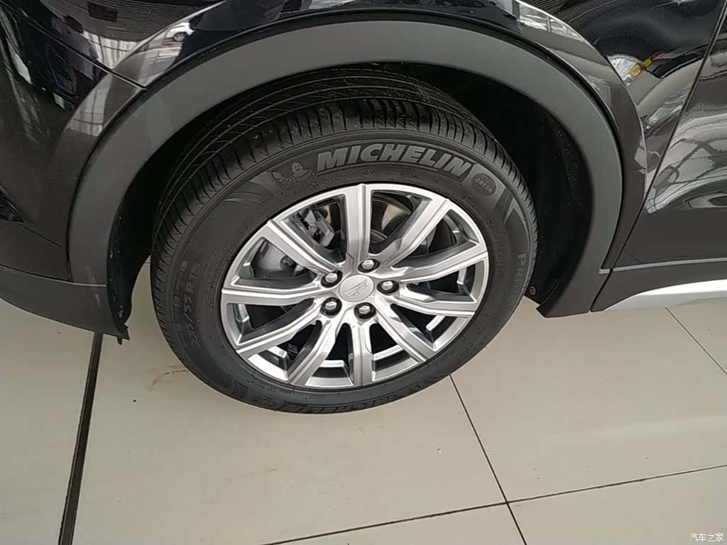 Cadillac XT4, 2021 23