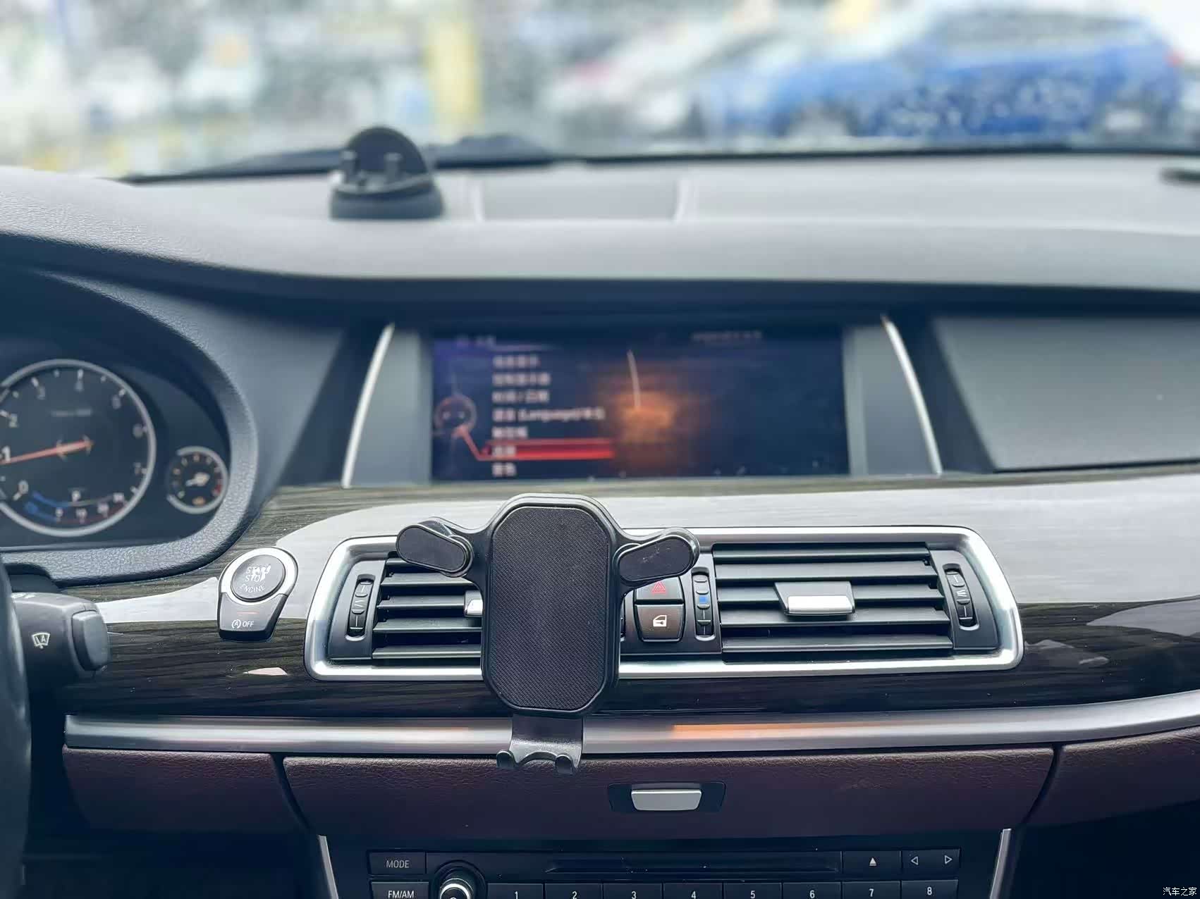 BMW 5 Series, 2015 14