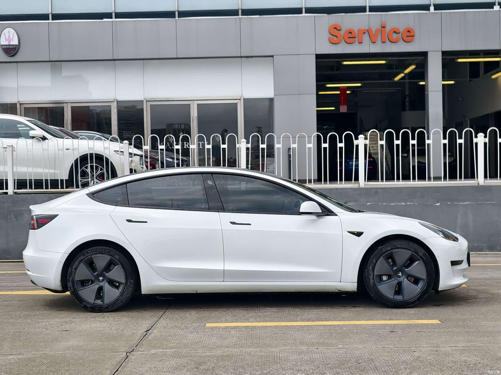 Tesla Model 3, 2021 4