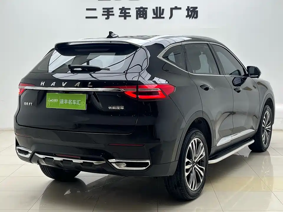 Haval F7