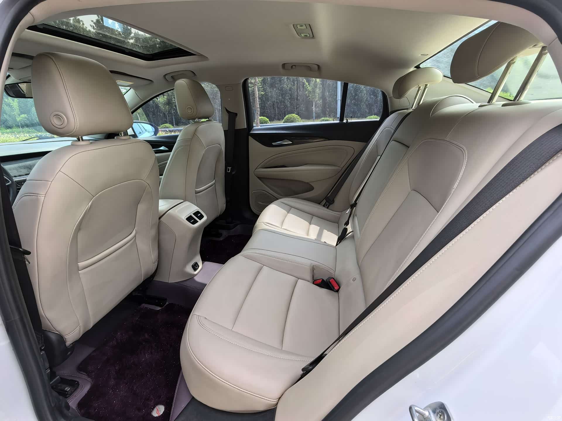 Buick Regal, 2021 13