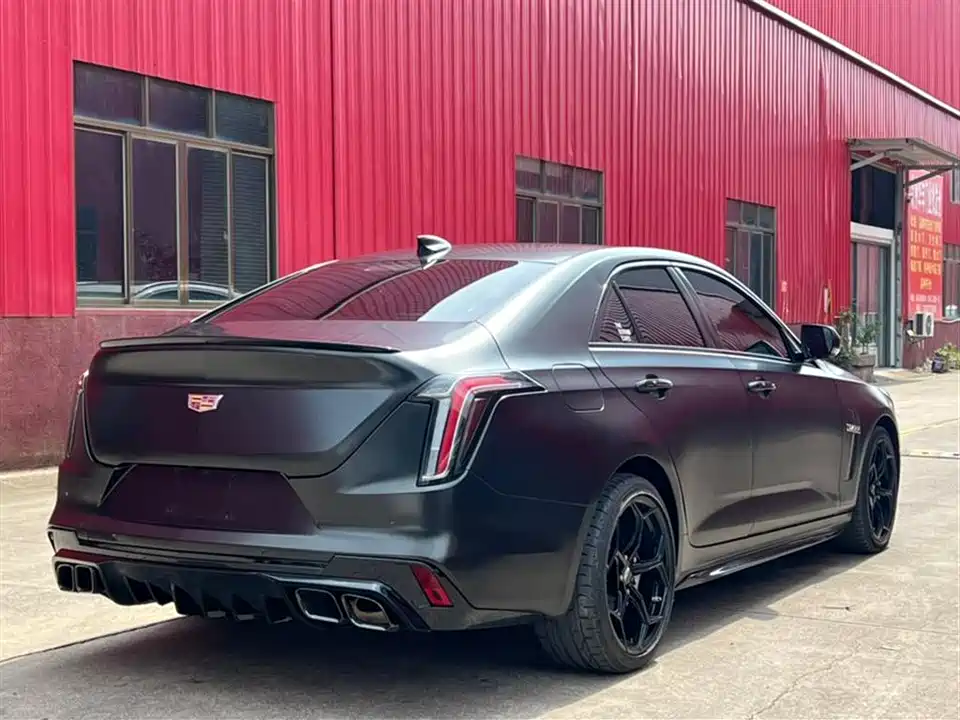 Cadillac CT4