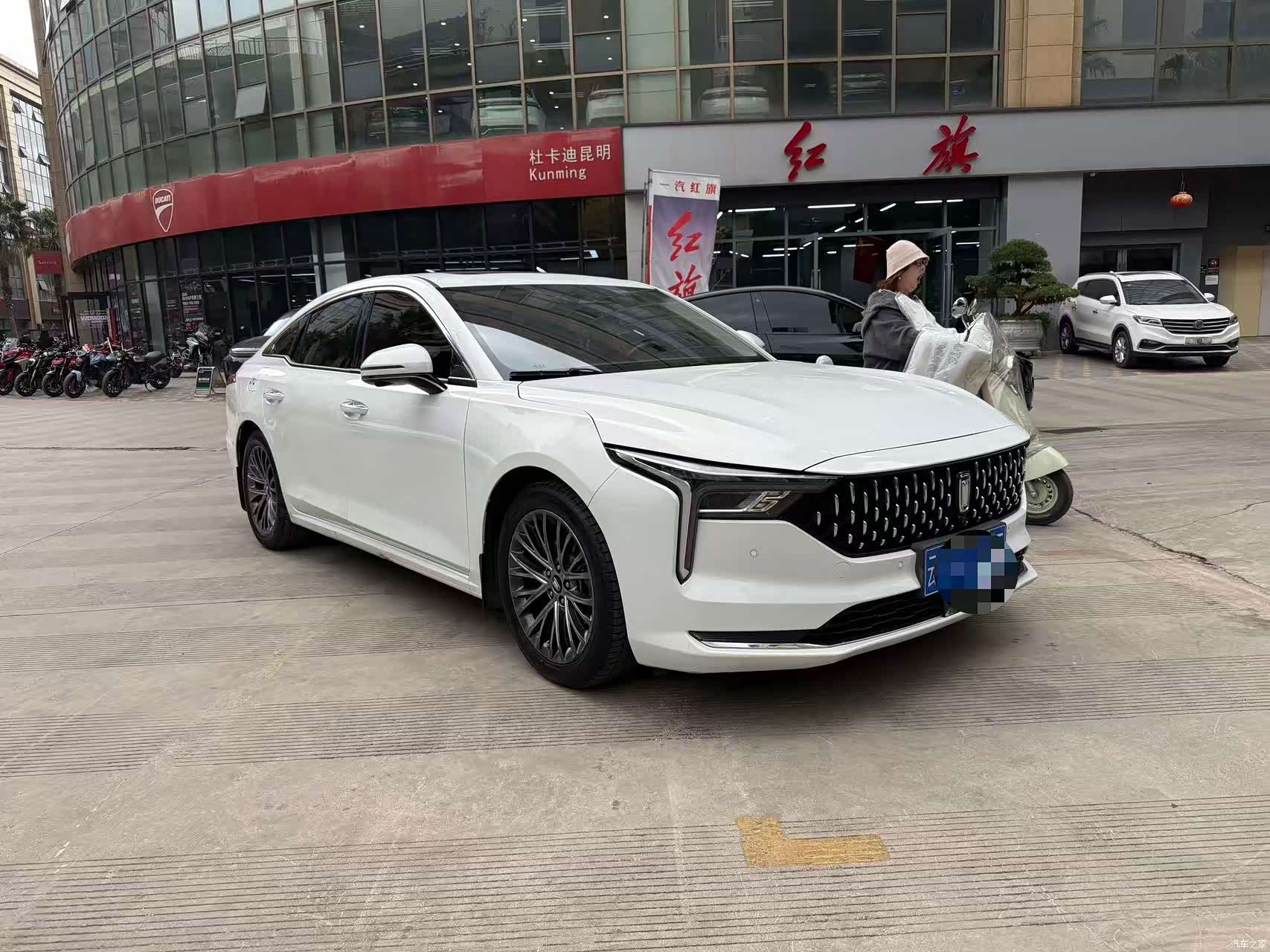 Bestune B70, 2023 3