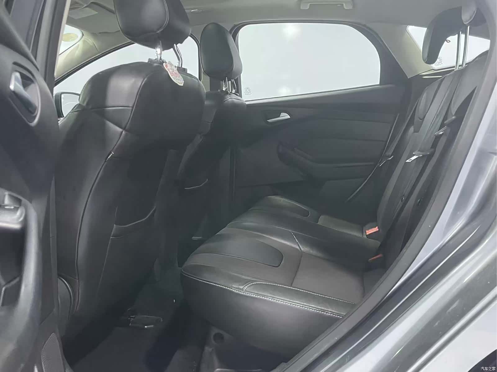 Ford Focus, 2014 все фото