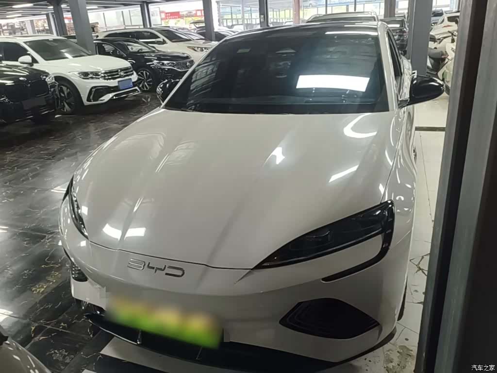 BYD Seal, 2022 3