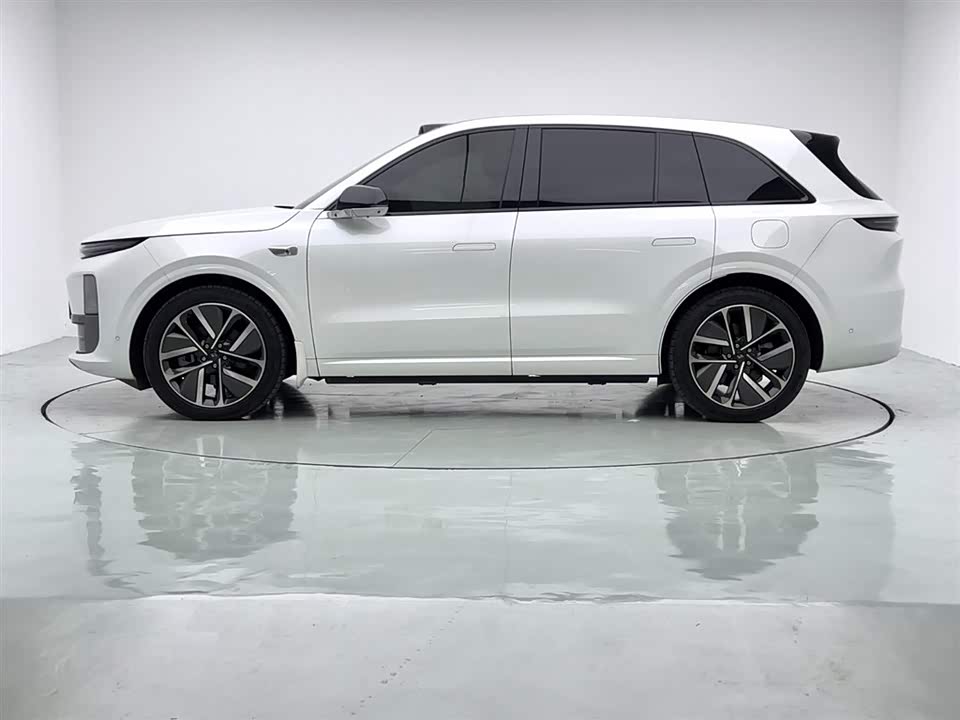 Li Auto Ideal L6