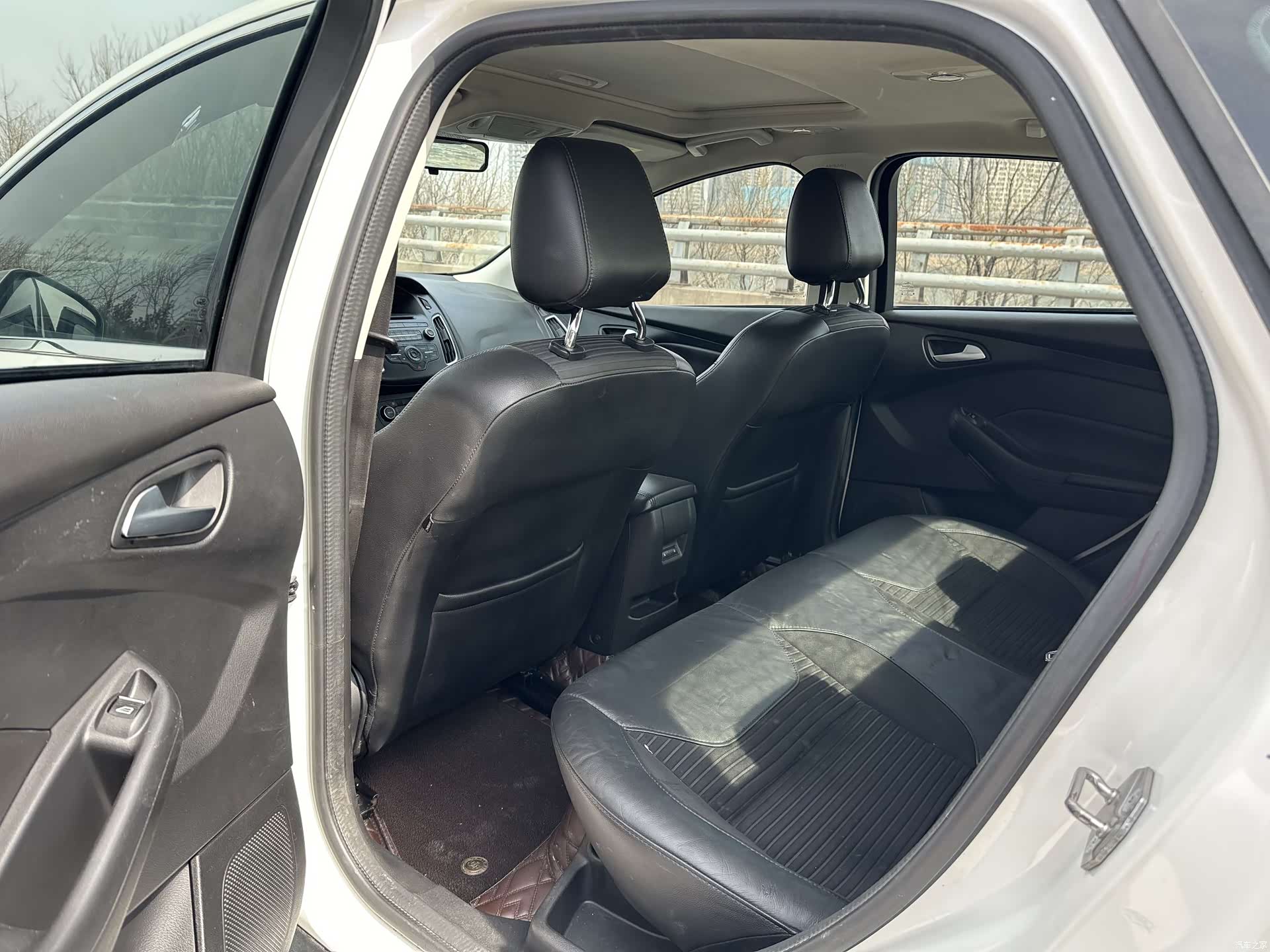 Ford Focus, 2016 все фото