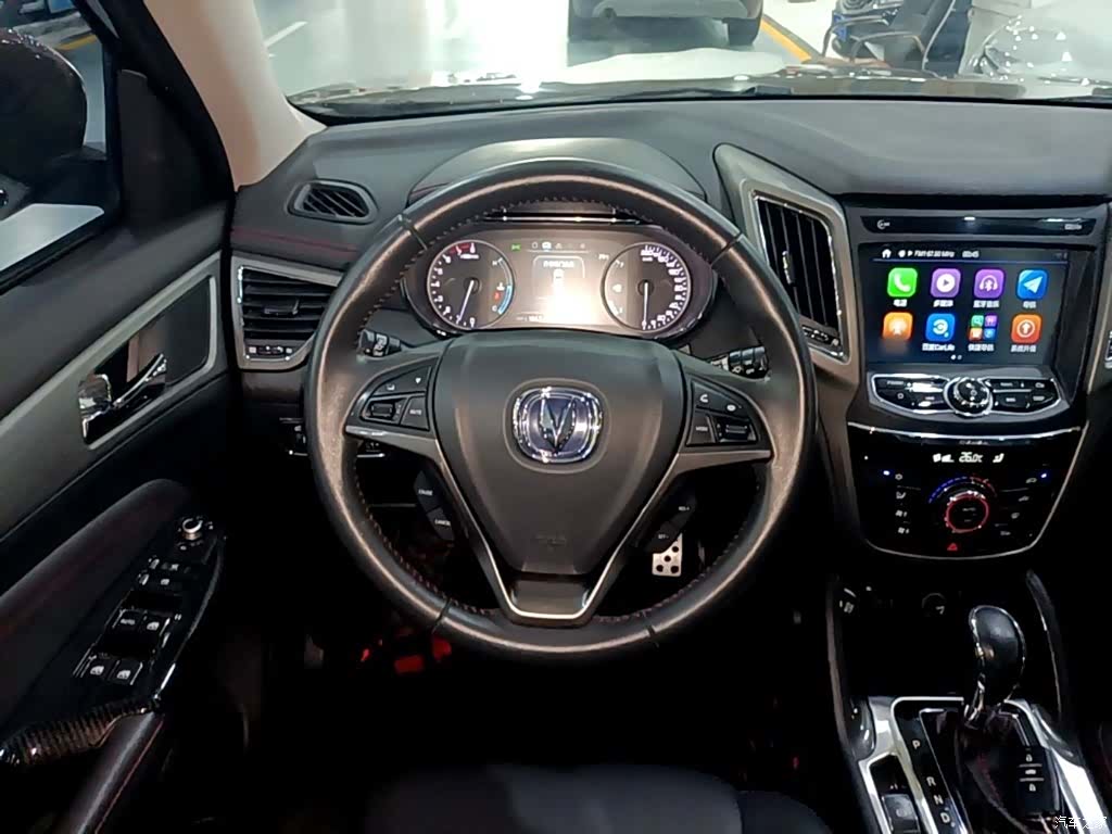 Changan CS75, 2017 3
