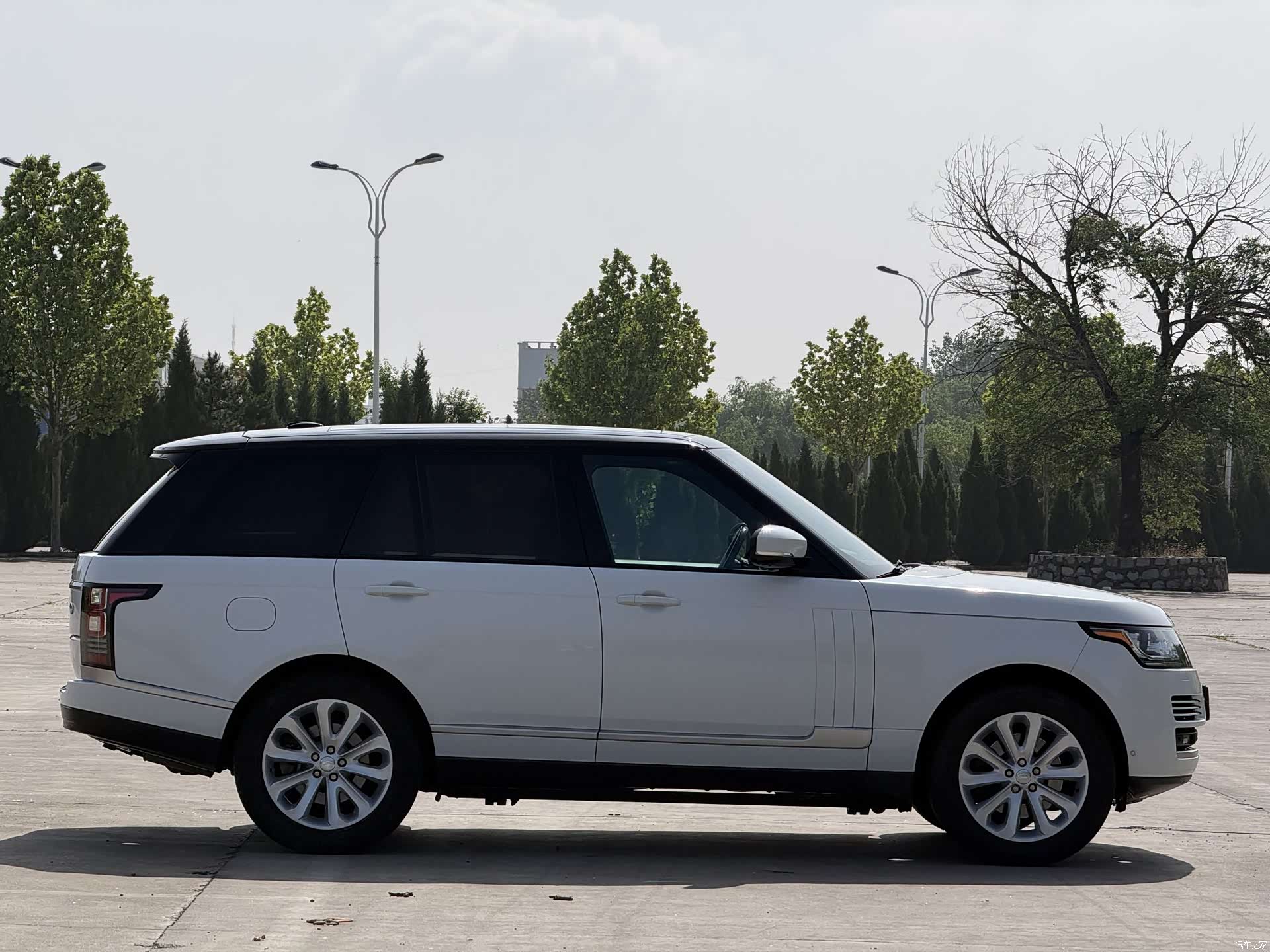 Land Rover Range Rover, 2015 8
