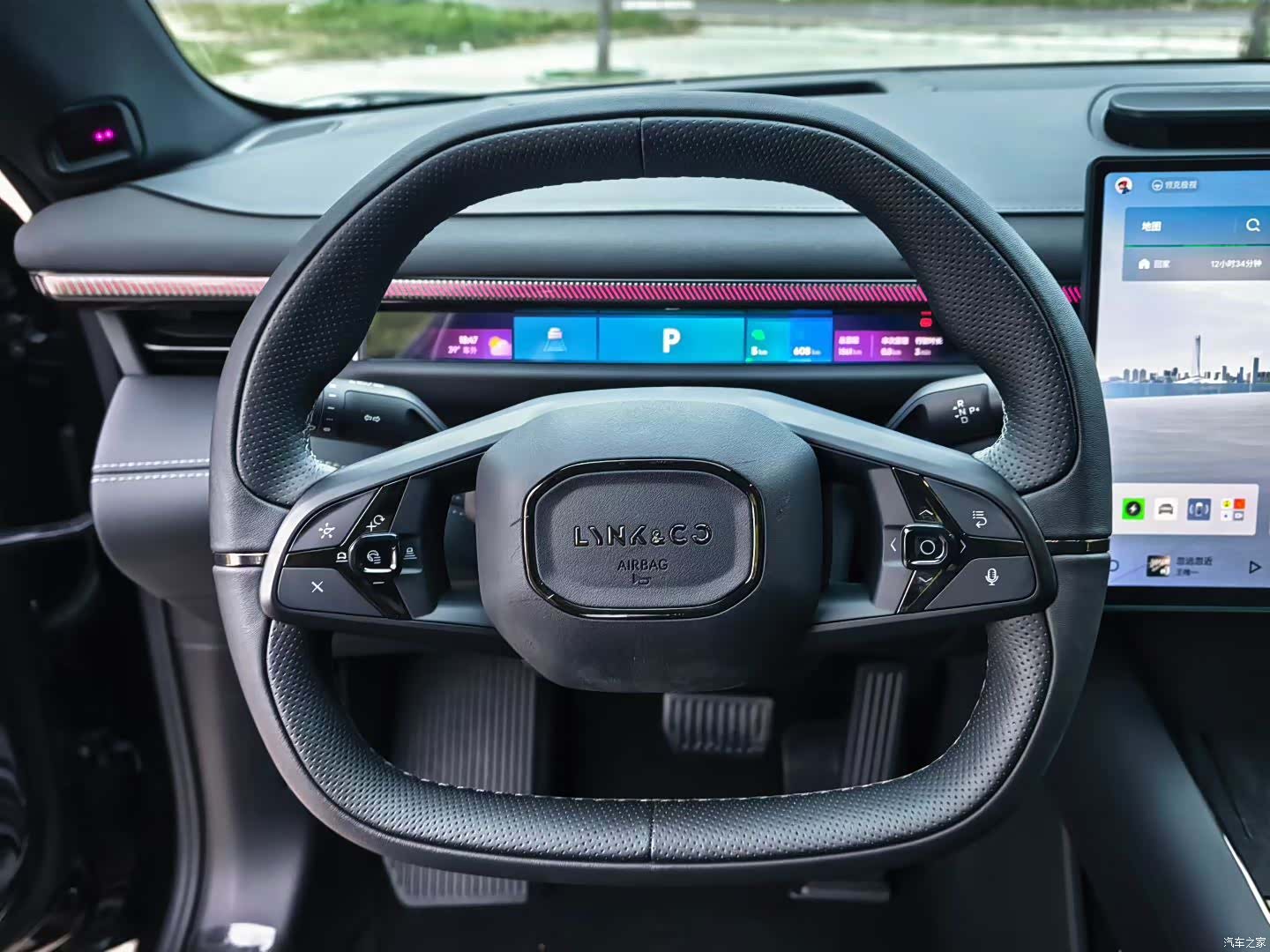 Lynk & Co 02, 2026 все фото