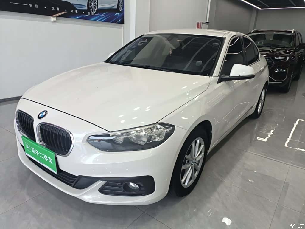 BMW 1 Series, 2017 1