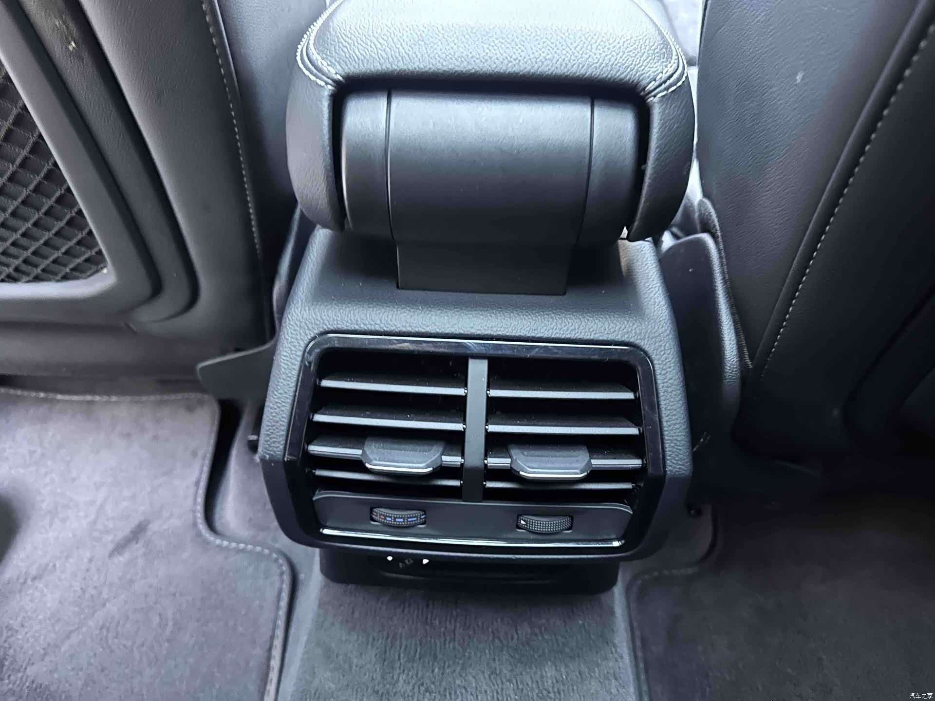 Audi Q3, 2022 16