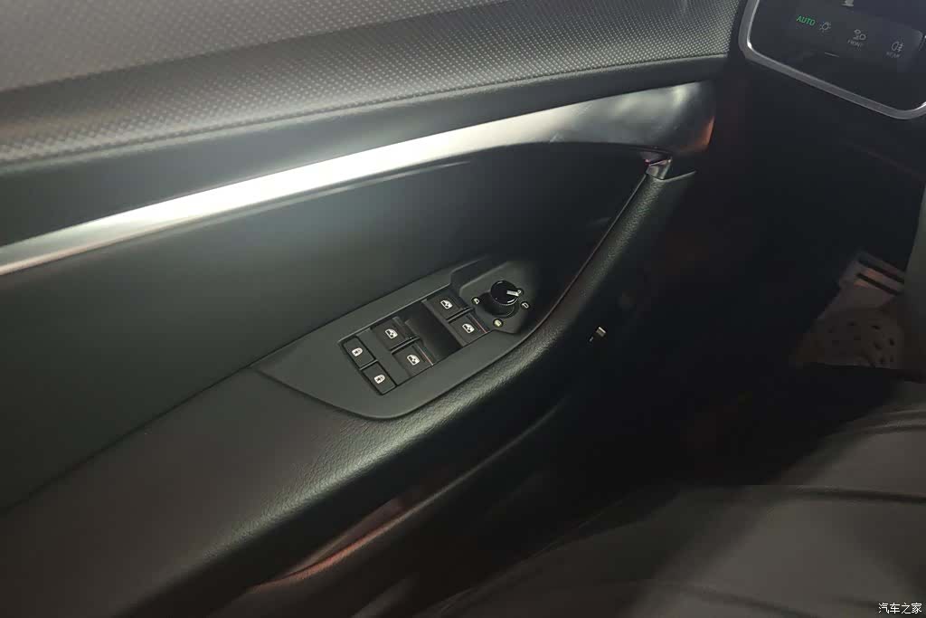Audi A6L, 2021 7