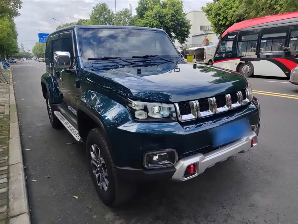 Beijing BJ40