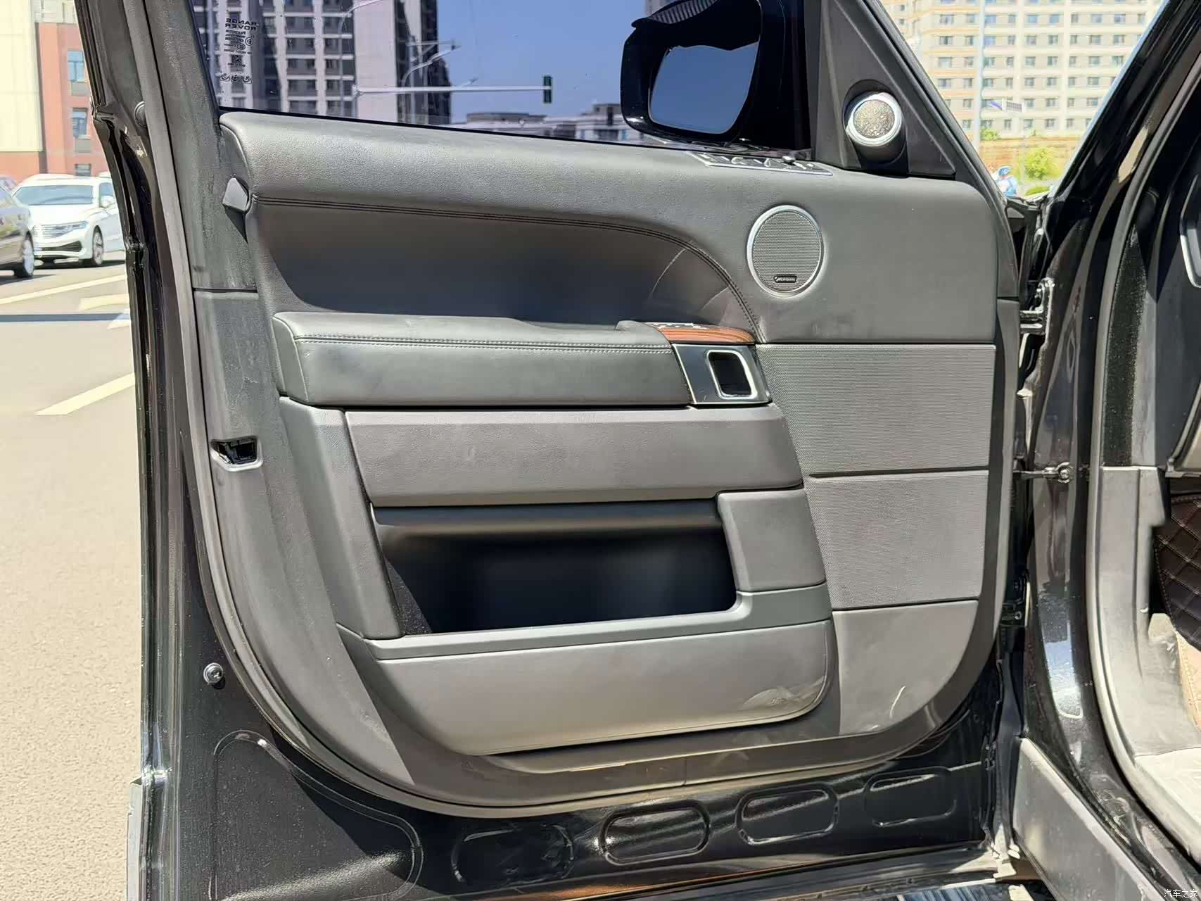 Land Rover Range Rover, 2015 7