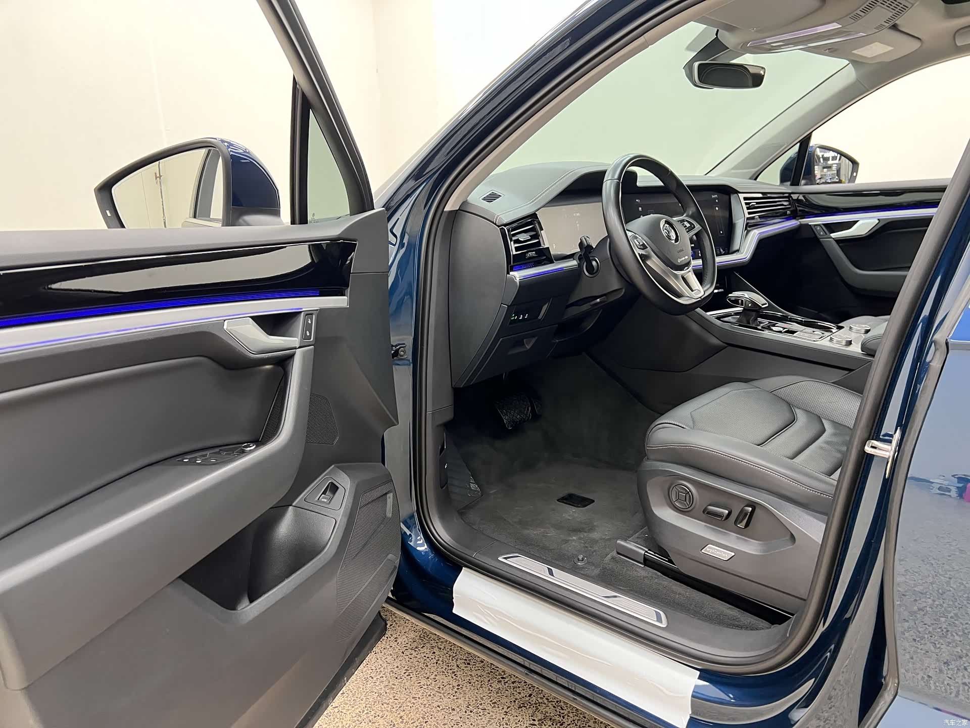 Volkswagen Touareg, 2021 9