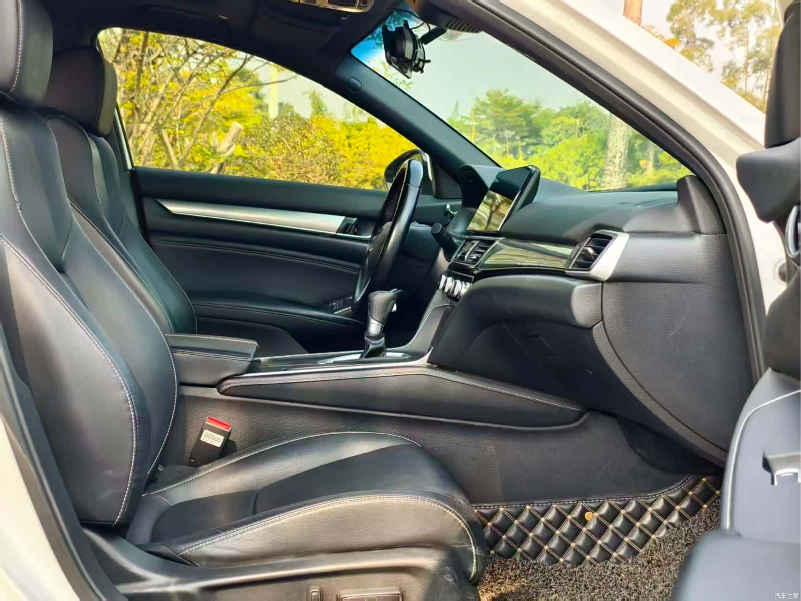 Honda Inspire, 2022 12