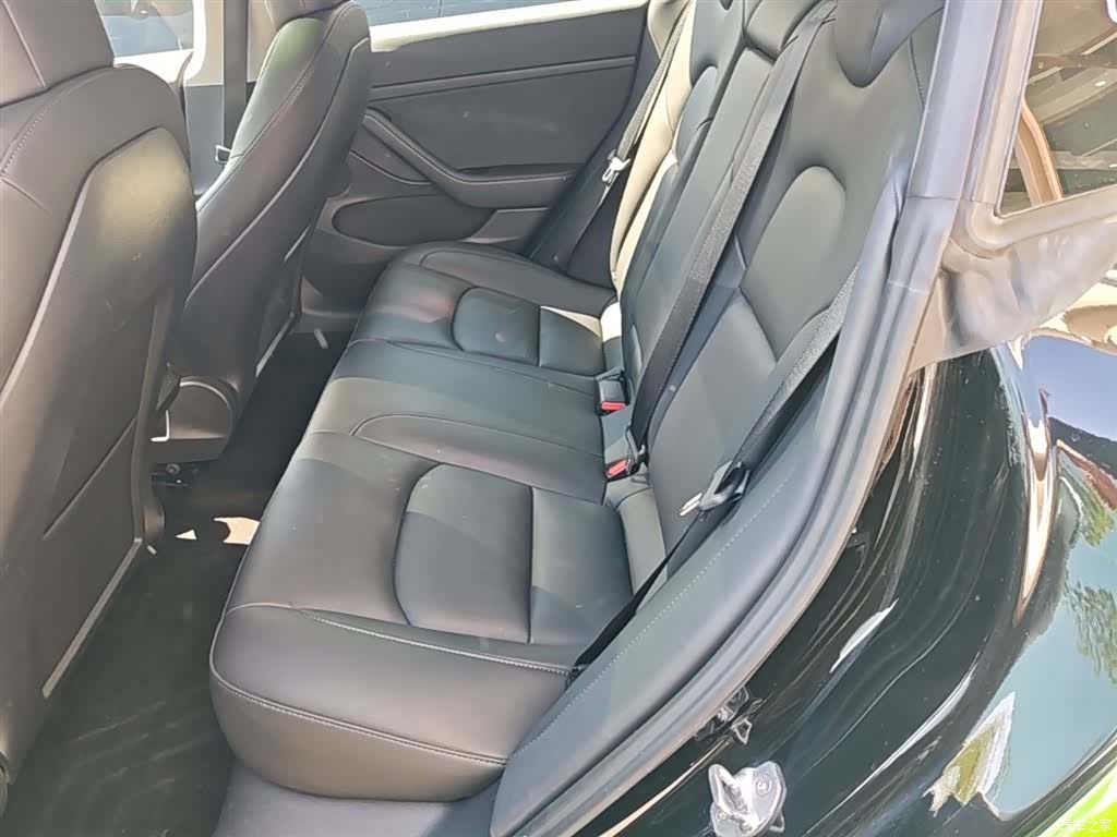 Tesla Model 3, 2021 17