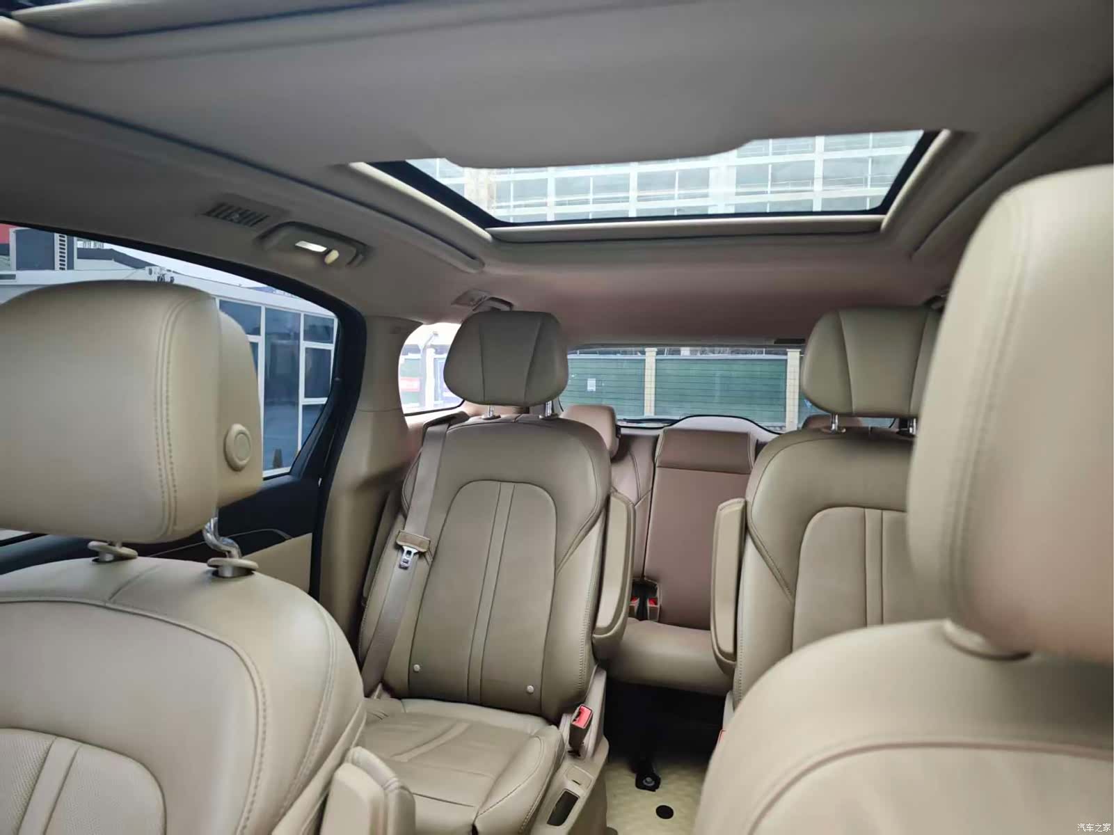Buick GL8, 2019 14
