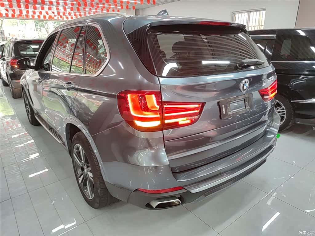 BMW X5, 2018 все фото