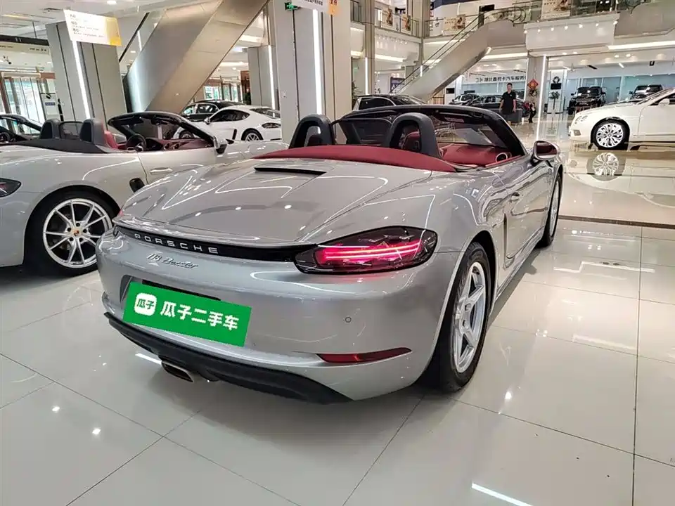 Porsche 718