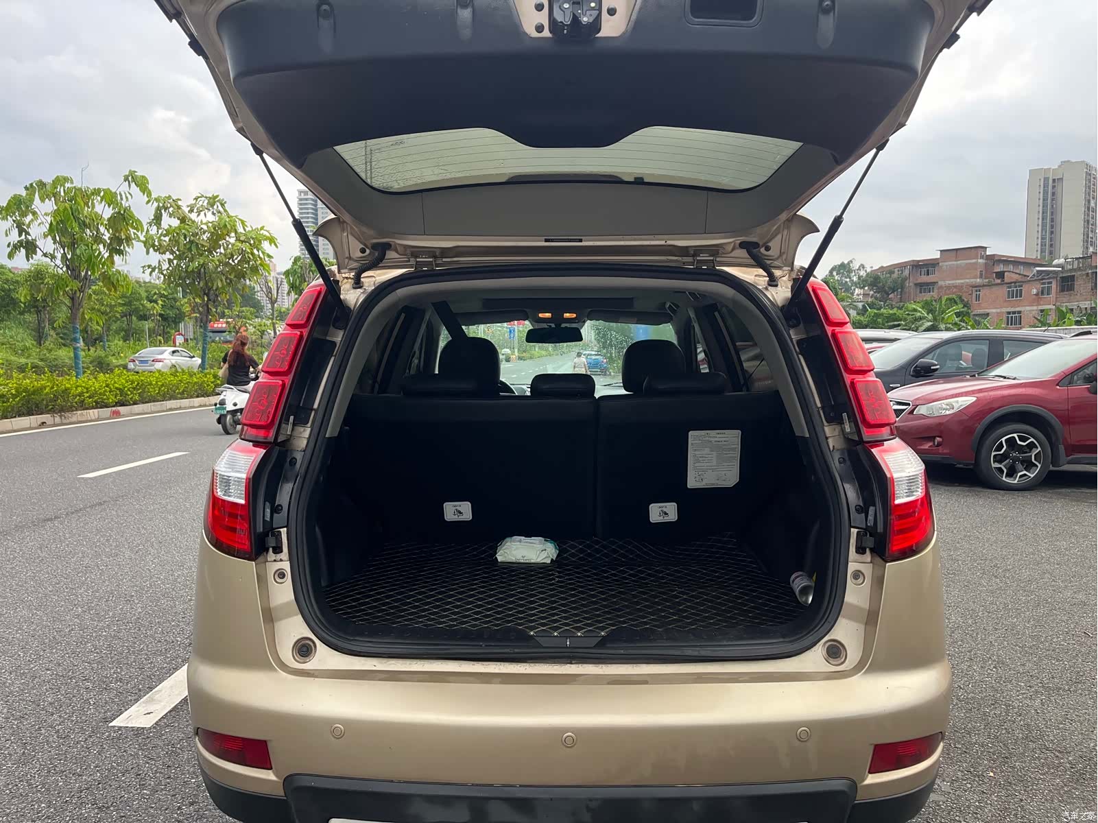 Geely GX7, 2014 6