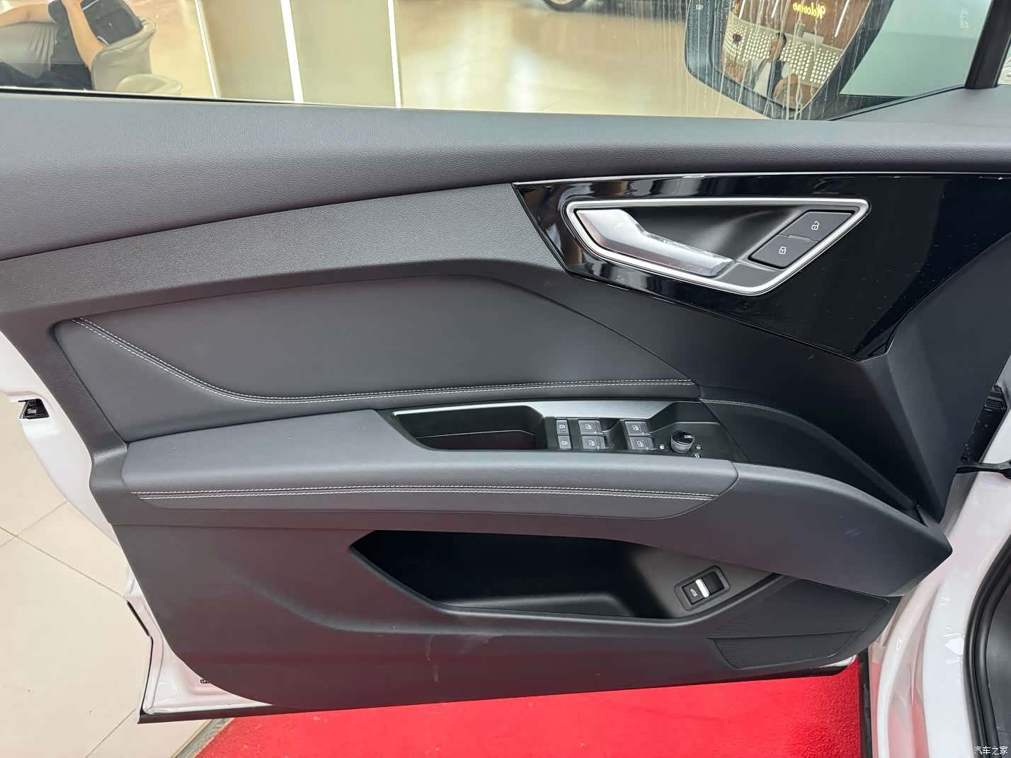 Audi Q4 e-tron, 2026 12