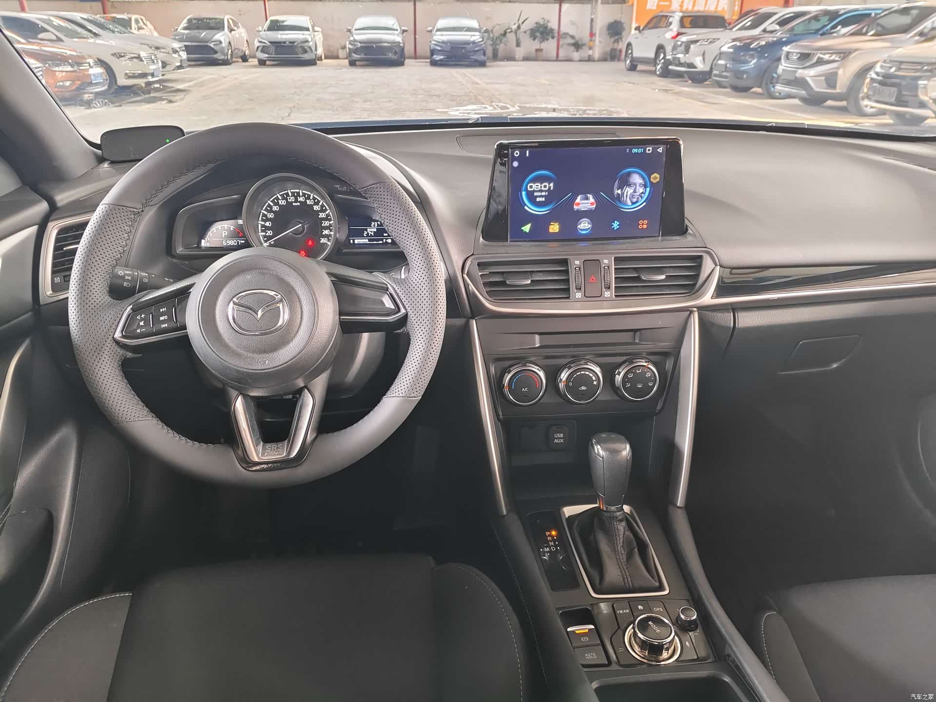 Mazda CX-4, 2019 все фото