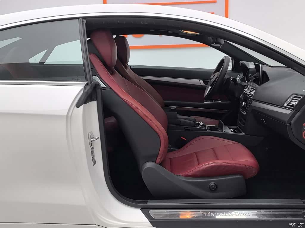 Mercedes-Benz E-Class, 2015 23