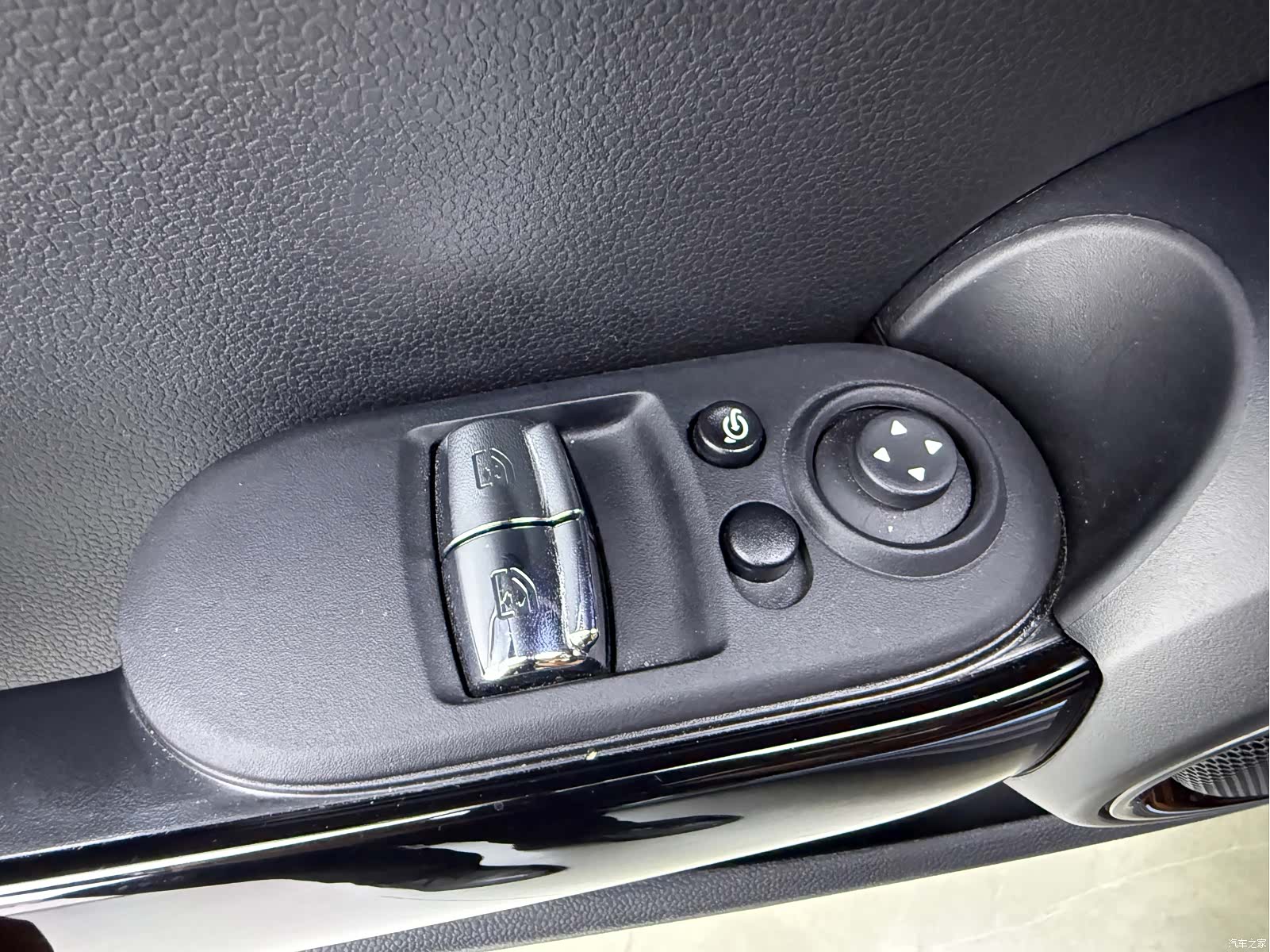 Mini Cooper, 2024 18