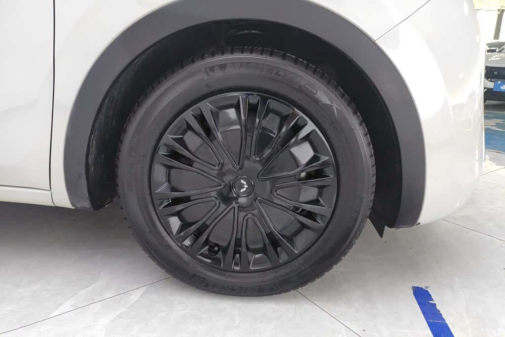 Wuling Bingo, 2023 6