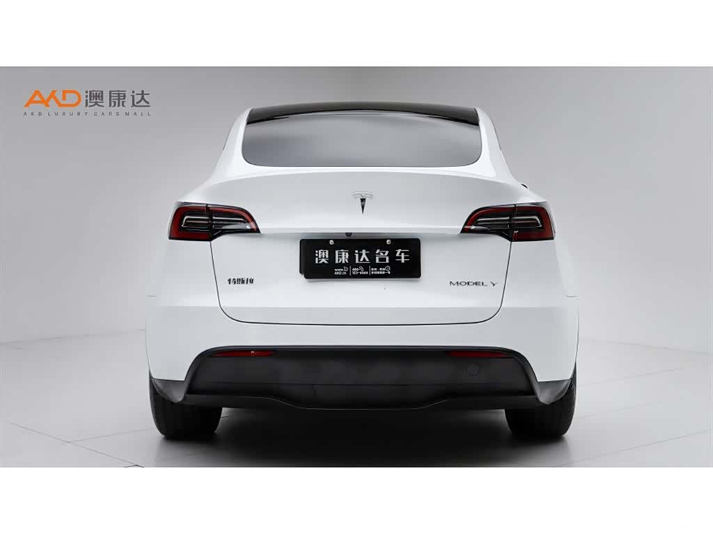 Tesla Model Y, 2024 4
