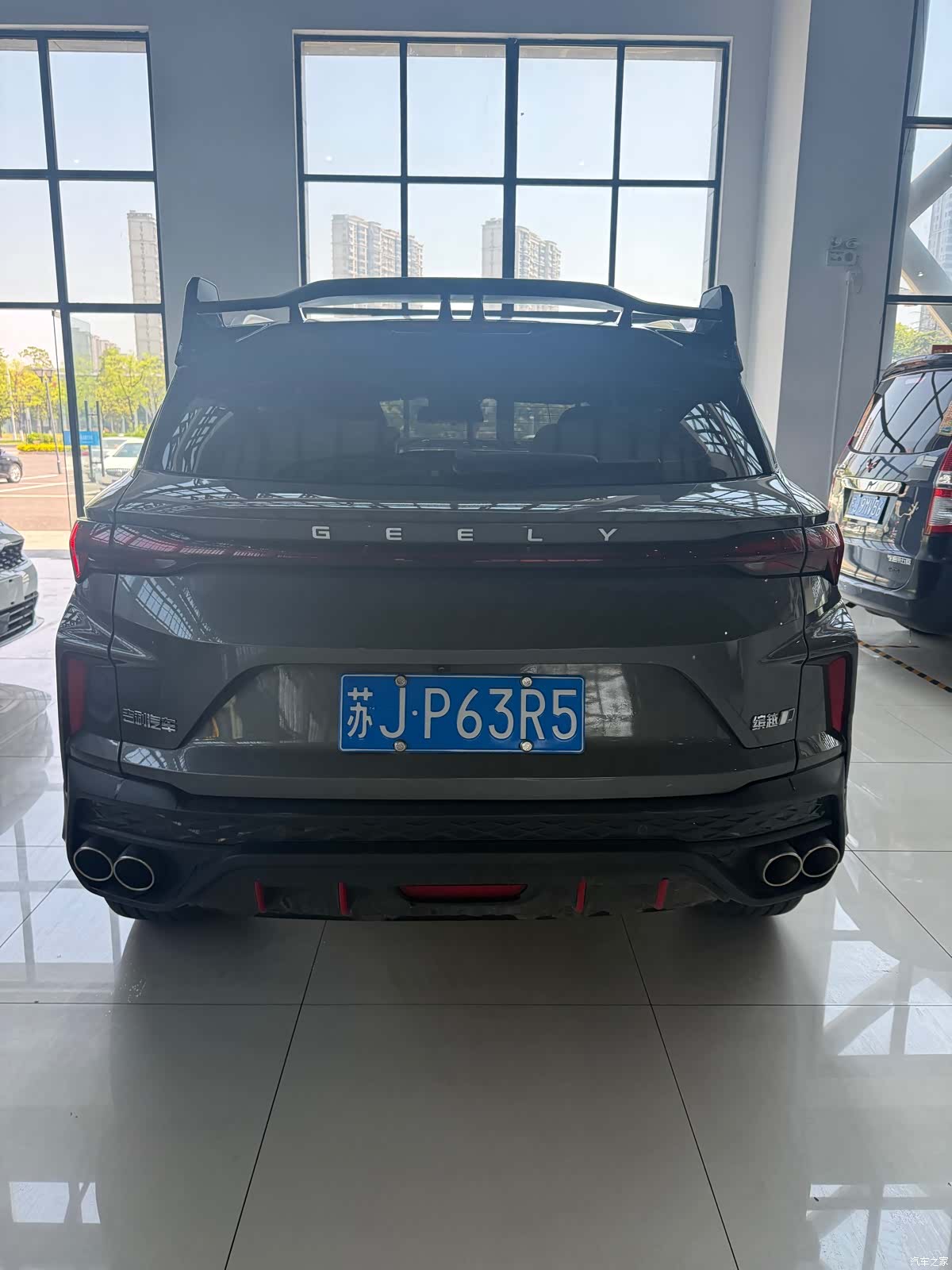 Geely Coolray, 2023 4