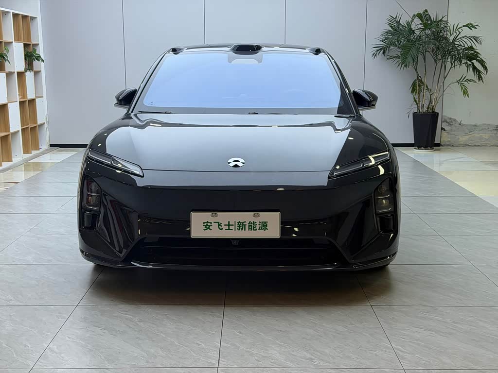 NIO ET5T