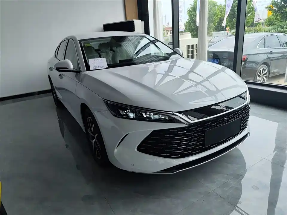 BYD Qin L