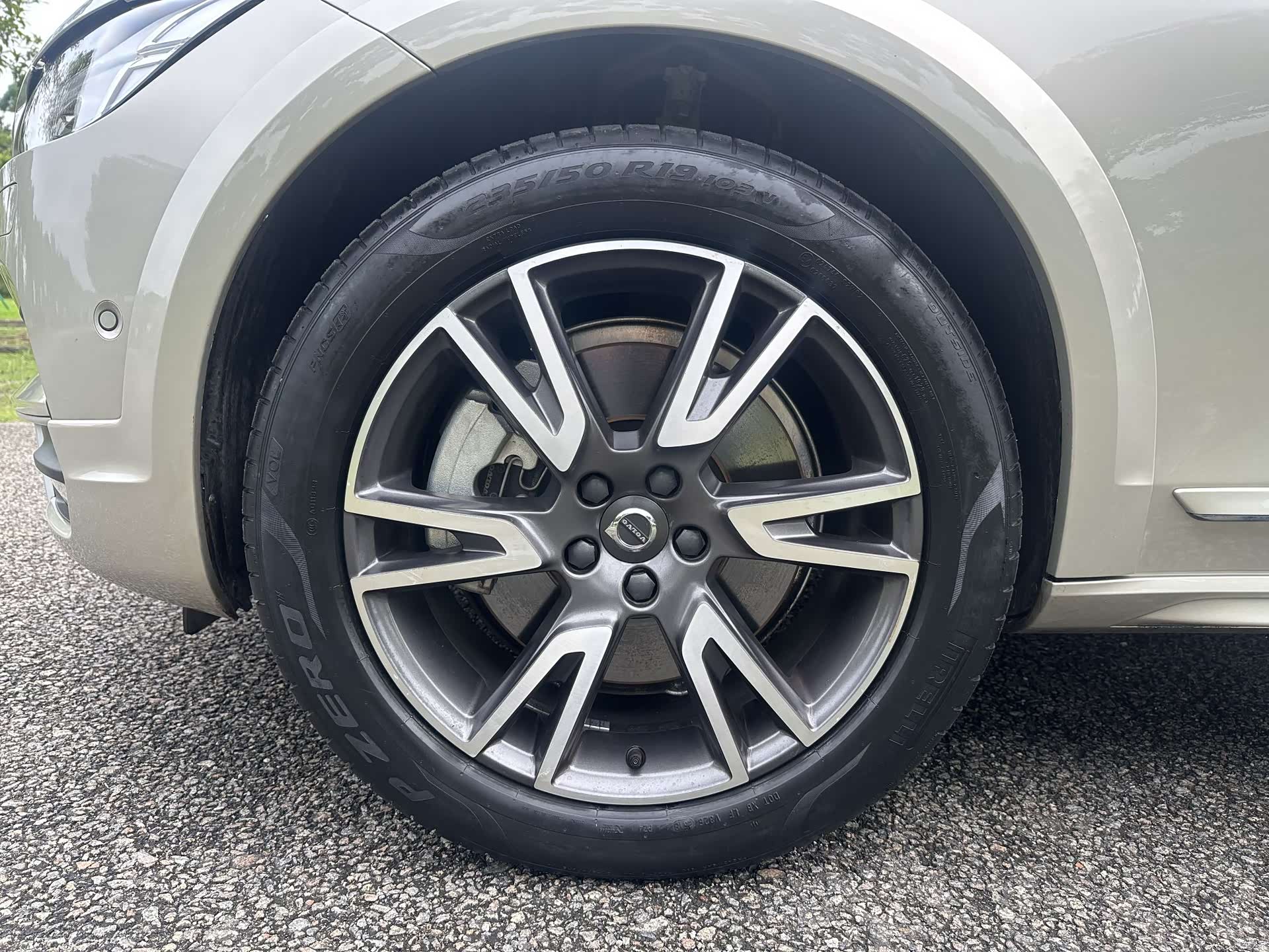 Volvo V90, 2019 17