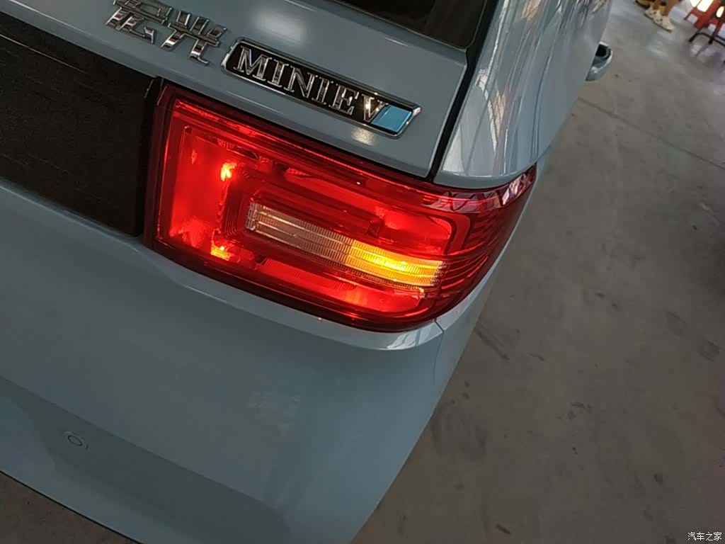 Wuling MINIEV, 2021 8