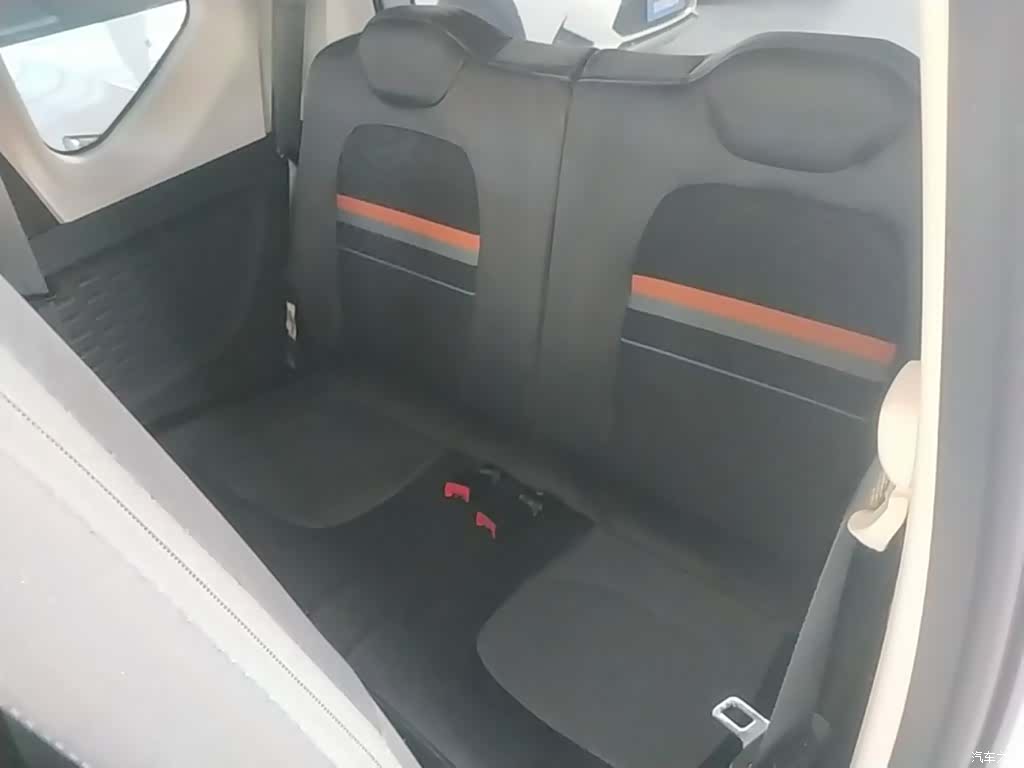 Wuling MINIEV, 2021 17