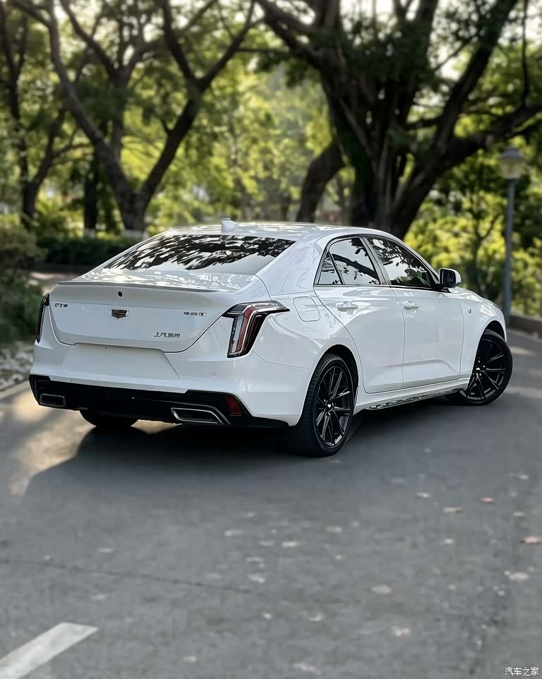 Cadillac CT4, 2021 все фото