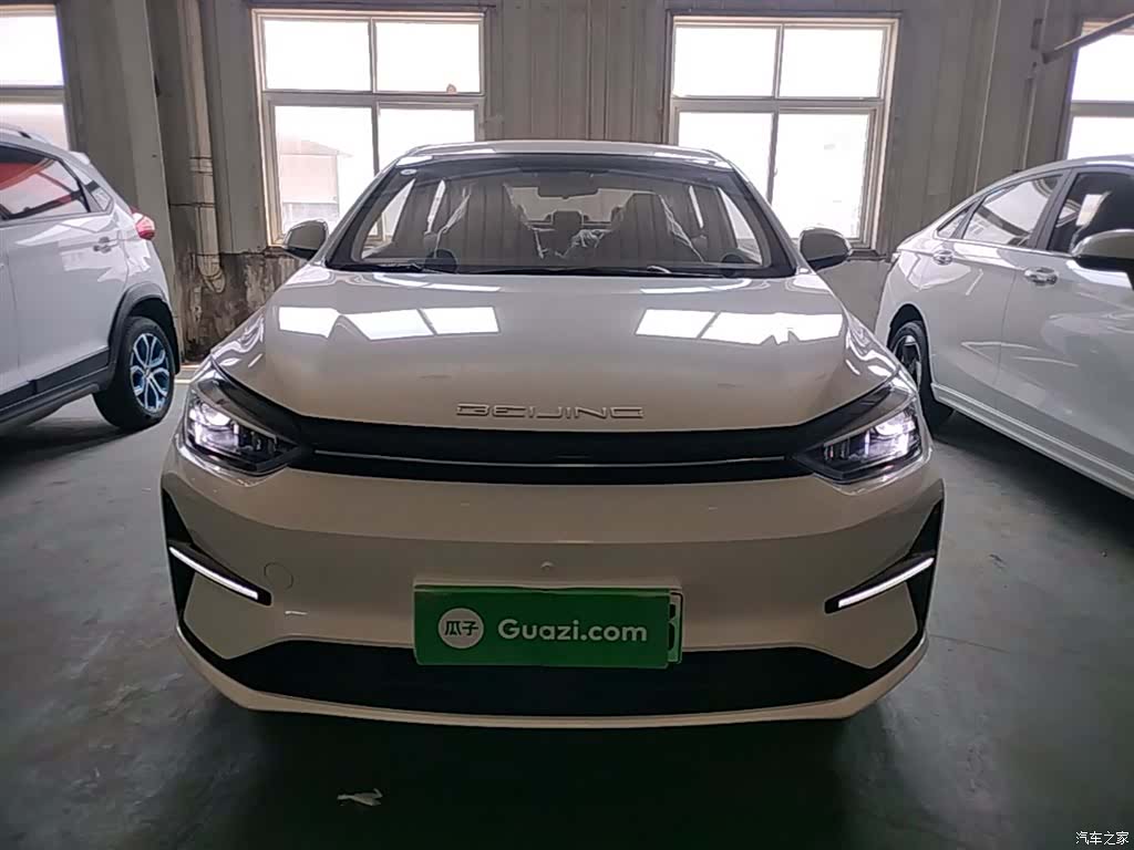 BAIC EU5, 2024 3