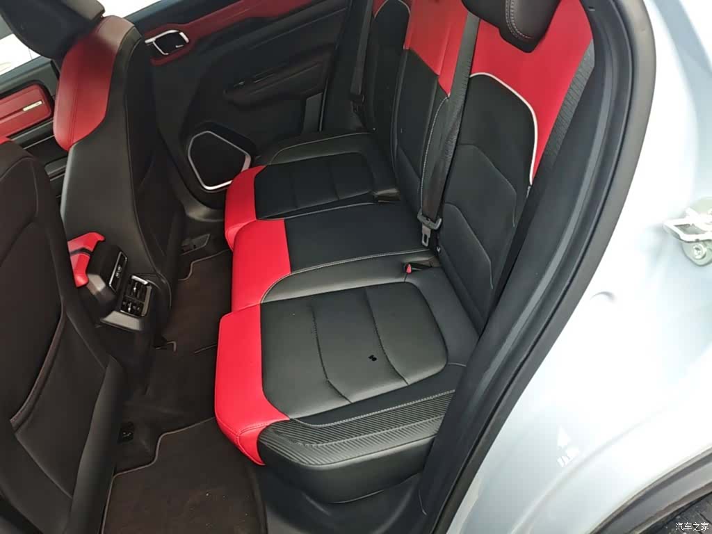 Geely Icon, 2020 17